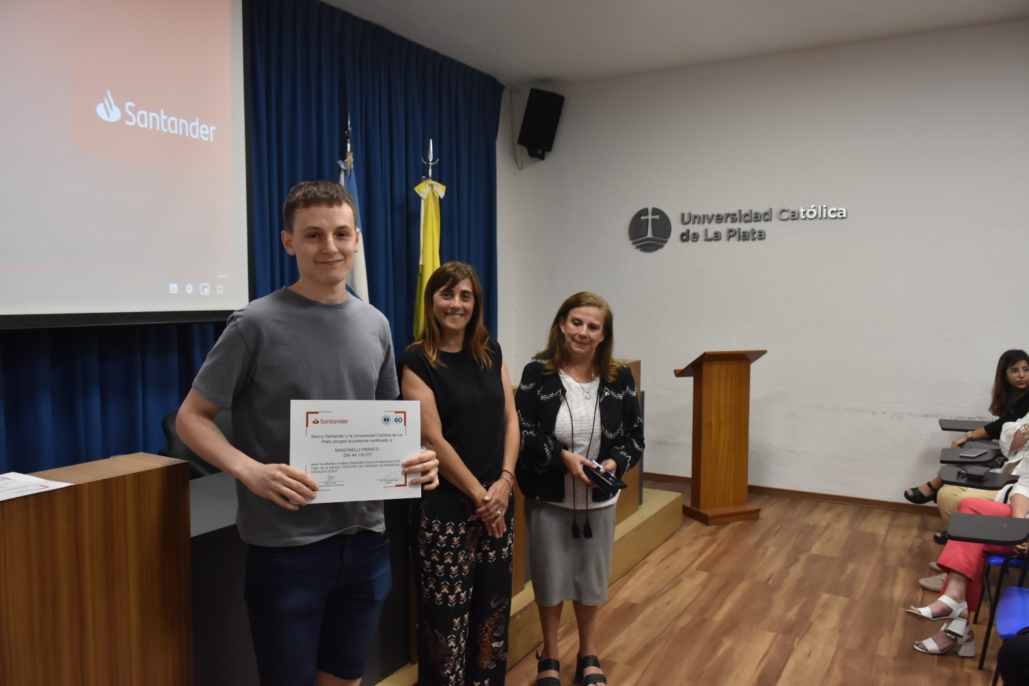 Becas Santander UCALP