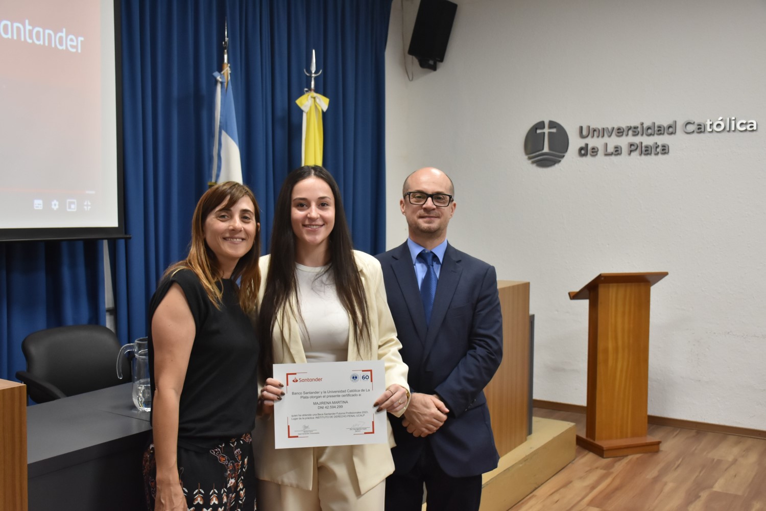 Becas Santander UCALP