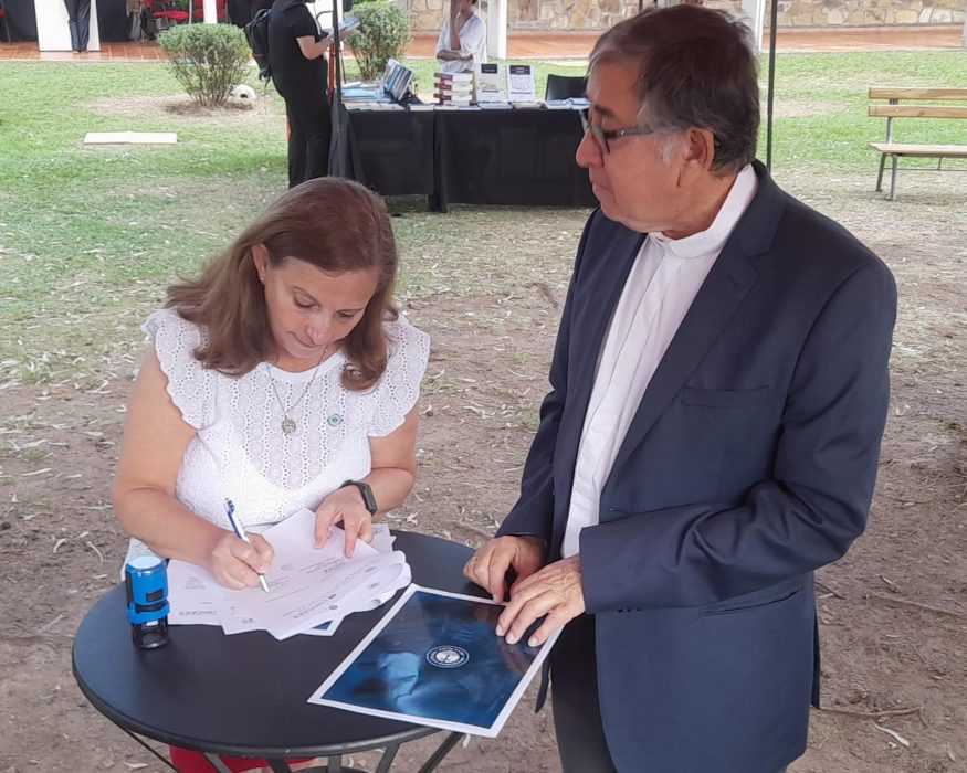 La UCALP y la Universidad Católica de El Salvador se unen para promover la colaboración académica internacional