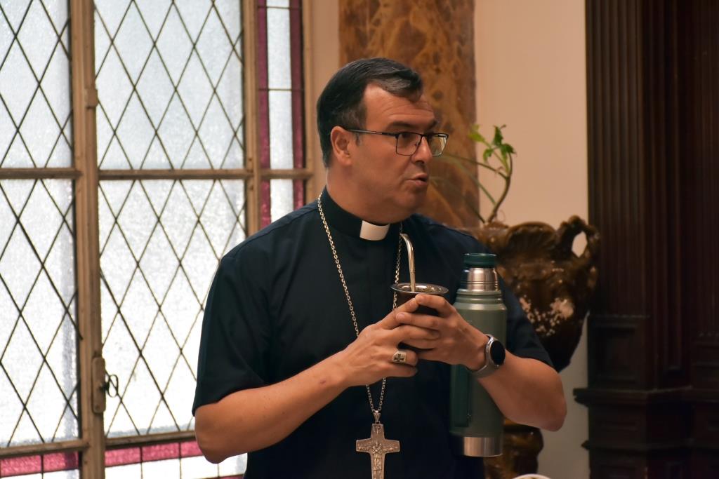 Mons. Gabriel Mestre se despide con una misa en La Plata