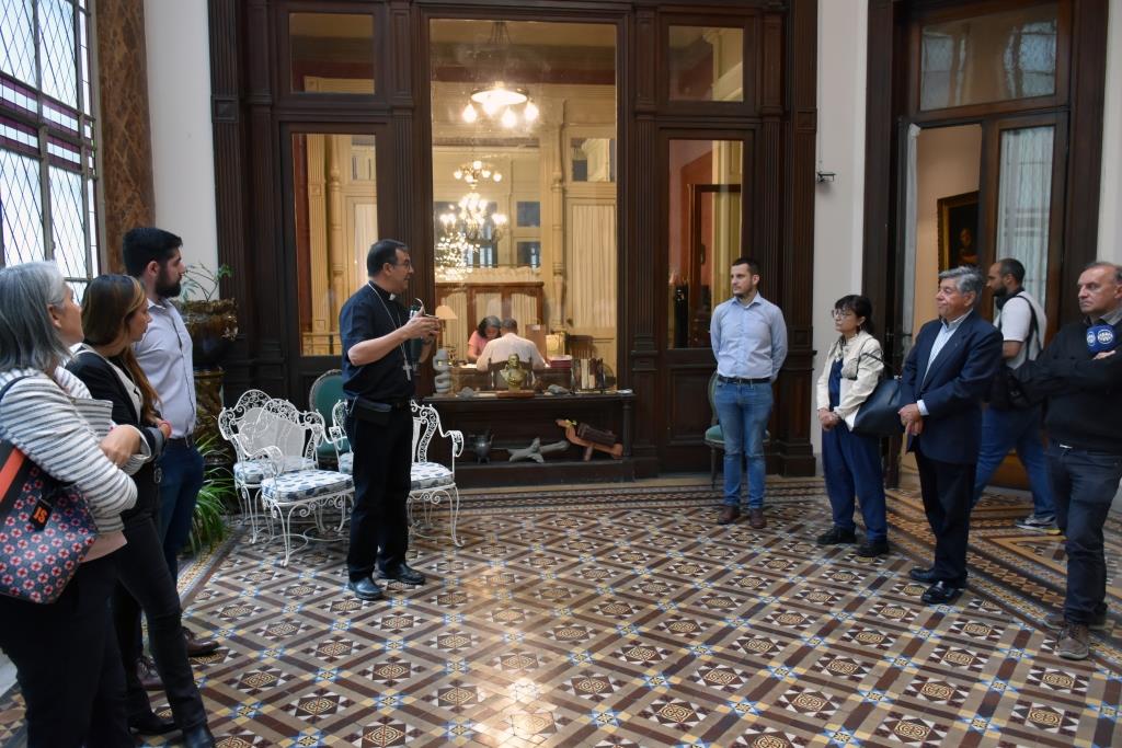 Brindis de Fin de Año de los medios de comunicación junto al Arzobispo Gabriel Mestre