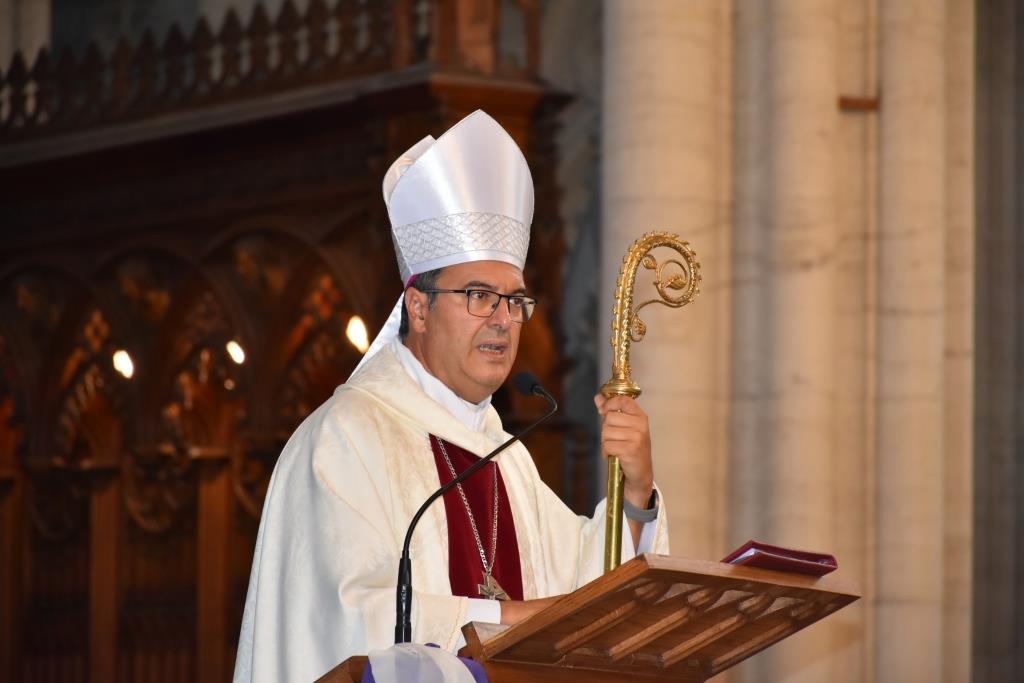 Junto a Monseñor Mestre celebramos la misa por el 60 aniversario de la UCALP