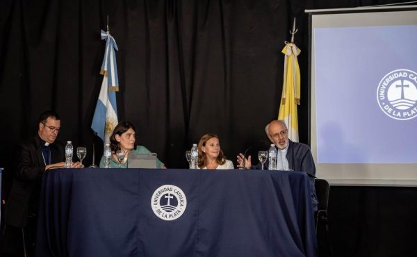 Presentación de la investigación “La verdad los hará libres”