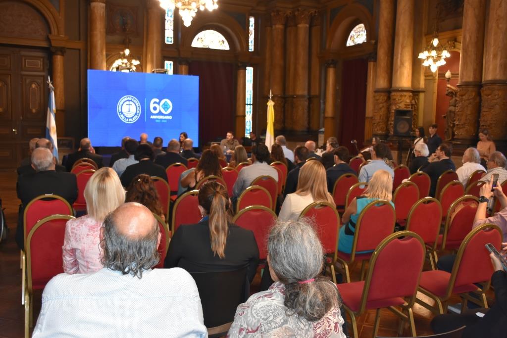 “Pasado, presente y futuro de la UCALP”