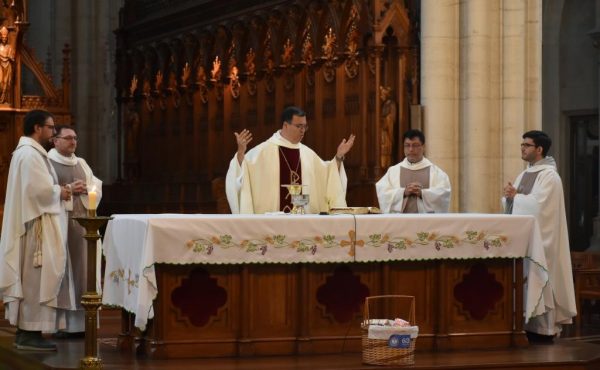 Misa en el marco de los 60 años con la participación de los colegios UCALP