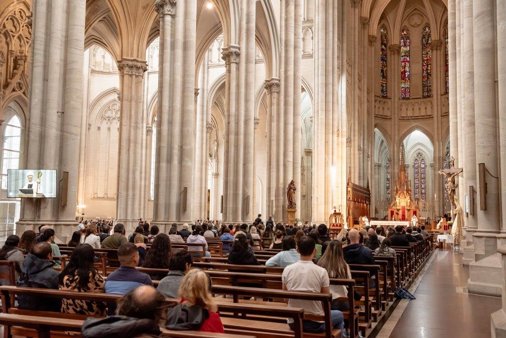 Misa en el marco de los 60 años con la participación de los colegios UCALP