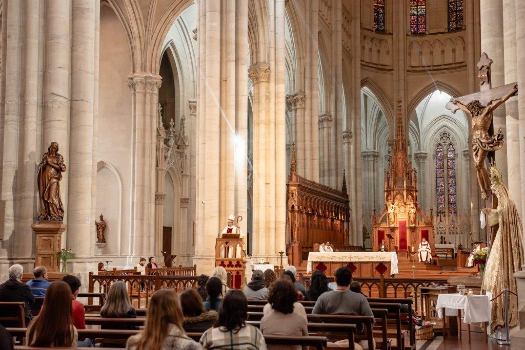 Misa en el marco de los 60 años con la participación de los colegios UCALP