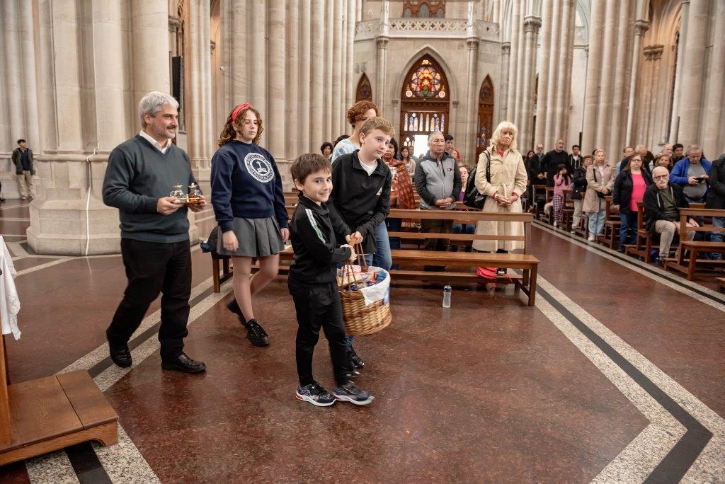 Misa en el marco de los 60 años con la participación de los colegios UCALP
