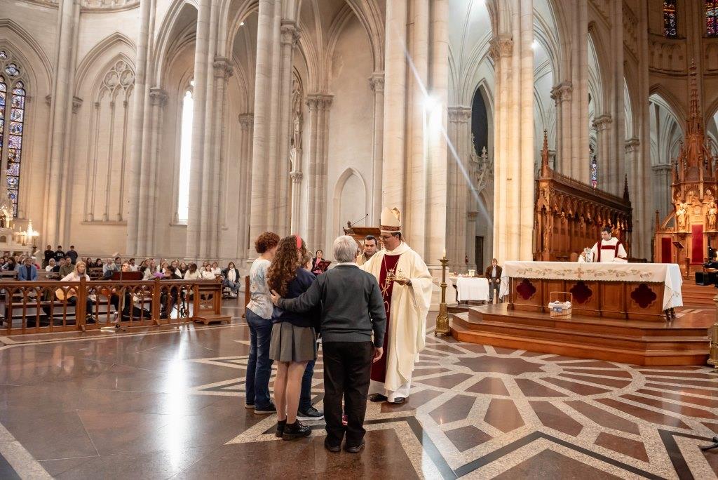 Misa en el marco de los 60 años con la participación de los colegios UCALP