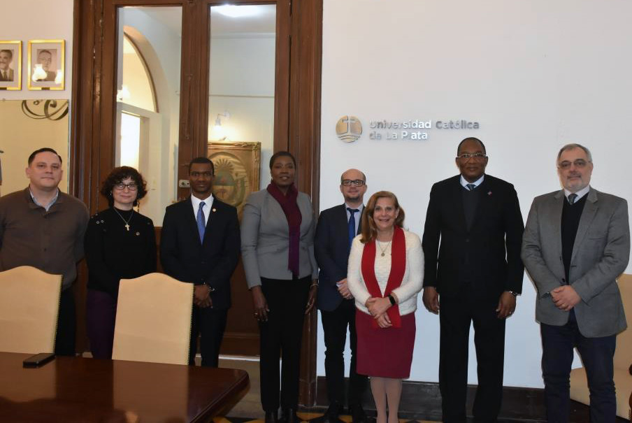 Acuerdo entre la Universidad Católica de La Plata y la Universidad Estatal de Haití