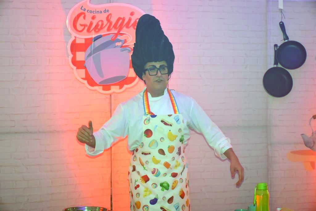 Colegio Estrada teatro y cocina para una alimentación saludable