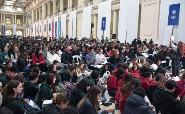 Miles de jóvenes en la Expo UCALP 2024
