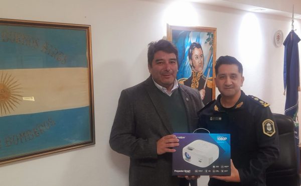 Donación a los bomberos bonaerenses