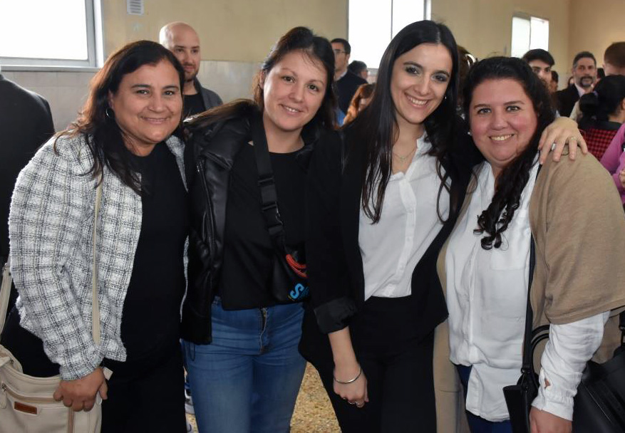 Emotivo acto de distinción a docentes y no docentes con más de 35 años de trayectoria en la UCALP