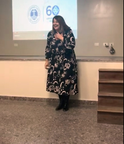 La Facultad de Ciencias Económicas y Sociales distinguió a una docente