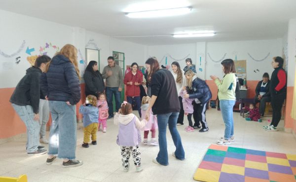 Alumnos del Mac Kay llevarán talleres a un centro de Desarrollo Infantil
