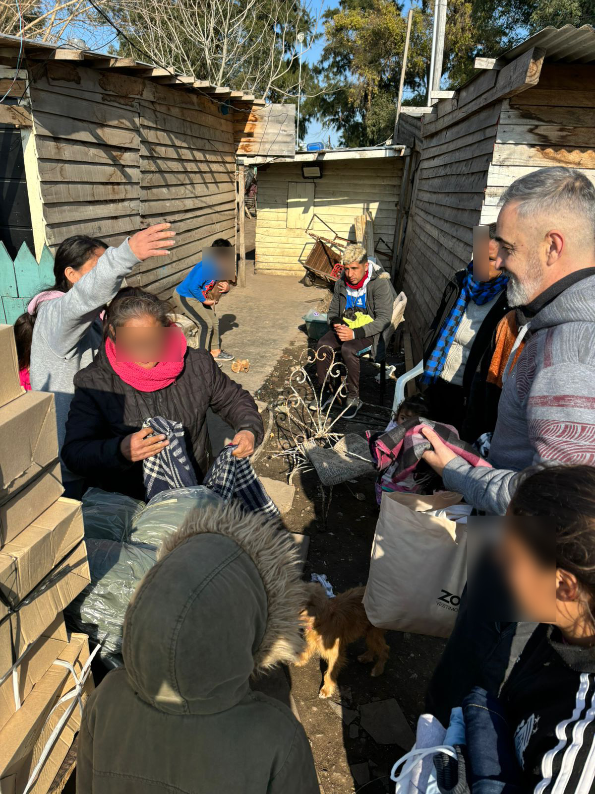 El Observatorio Socioeconómico de la UCALP entregó donaciones