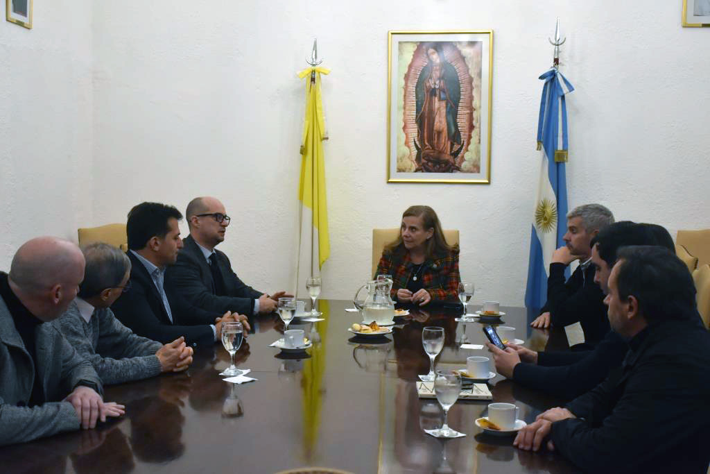 Ante un auditorio colmado, Marcos Peña presentó su libro sobre liderazgo en la UCALP