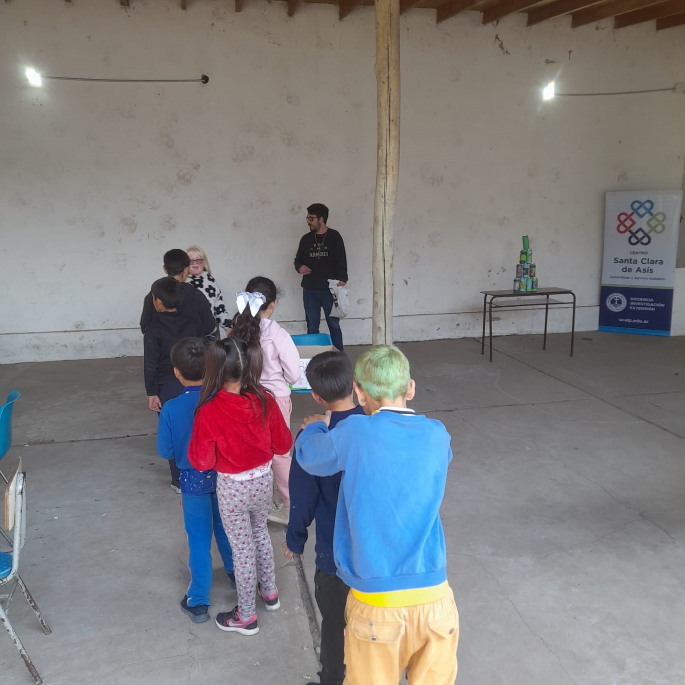 Juegos, sorpresas y regalos para los niños en su día 