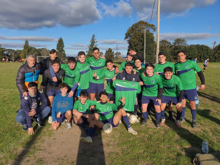 El fútbol de la UCALP en lo más alto de la tabla