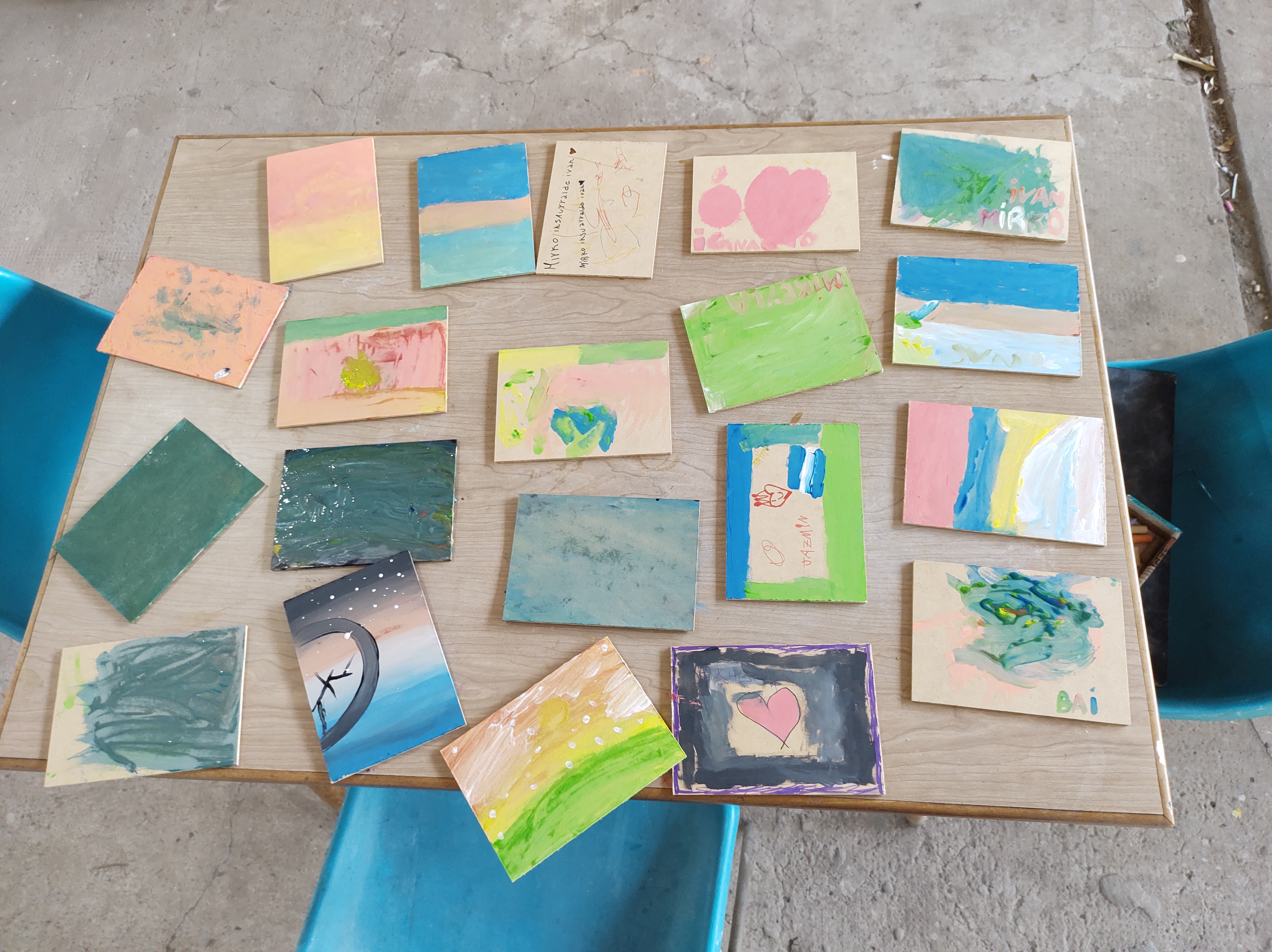 Juegos, sorpresas y regalos para los niños en su día (5)