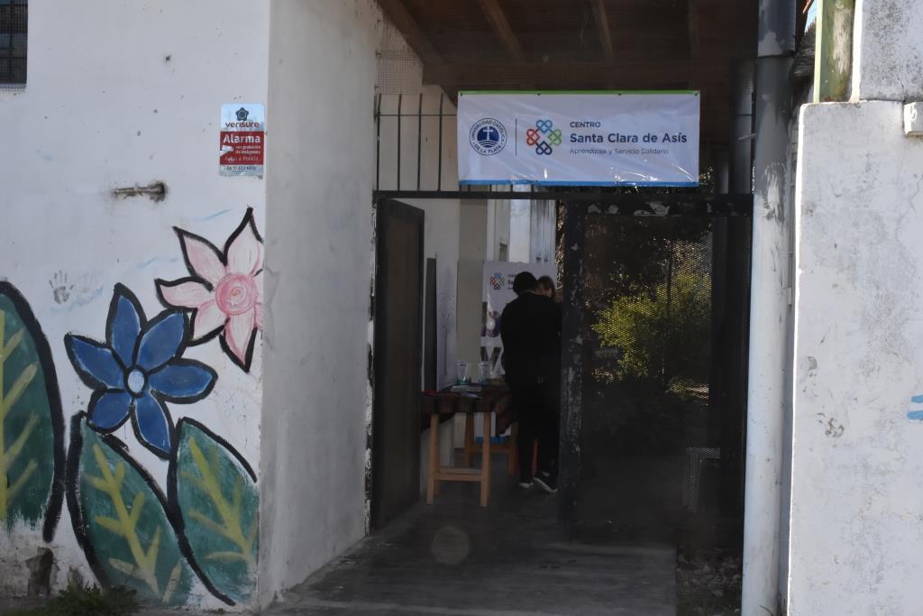 Representantes de universidades del mundo en una visita especial a la UCALP