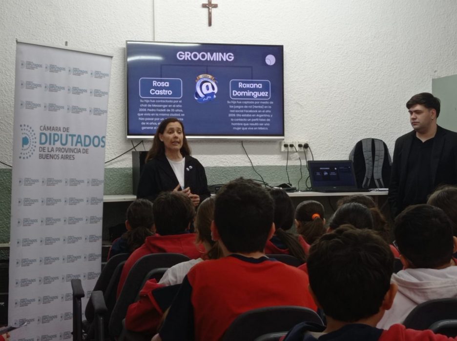 Charla sobre grooming en el Colegio Primario José Manuel Estrada