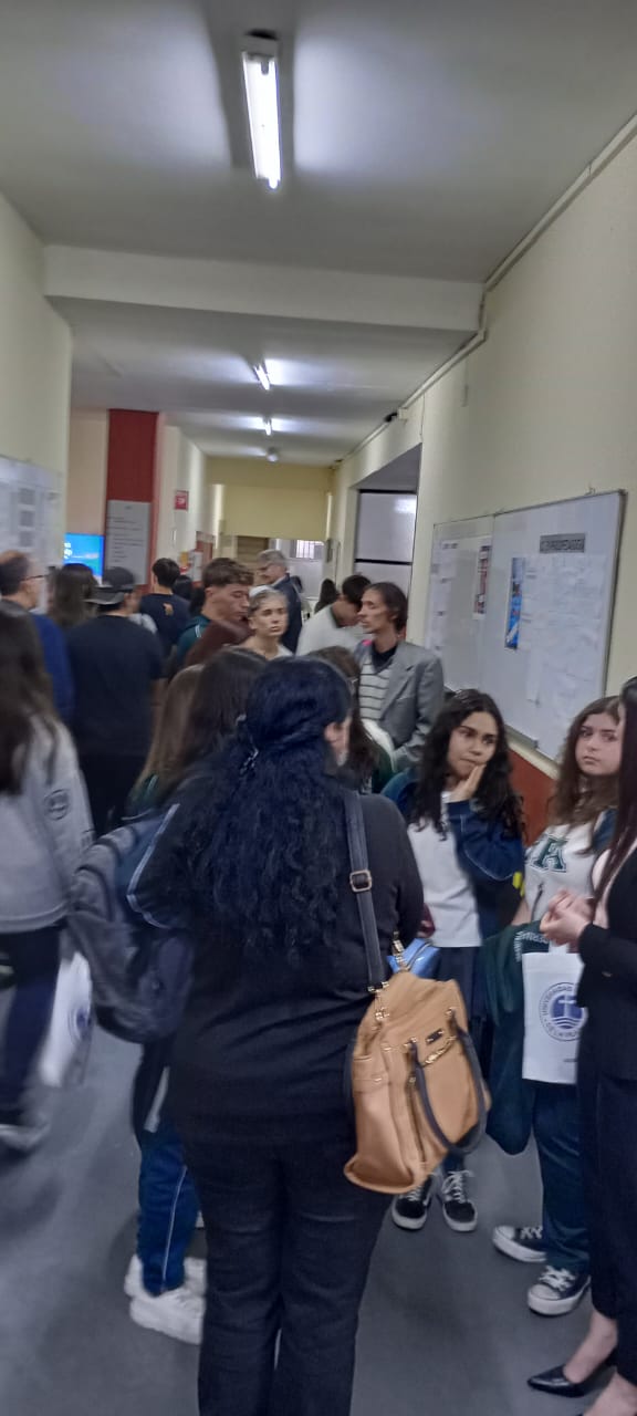 Concurrida Expo UCALP en Bernal para conocer las carreras 