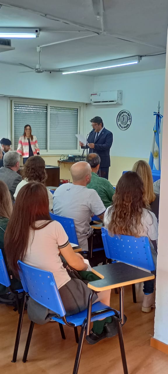 Concurrida Expo UCALP en Bernal para conocer las carreras 