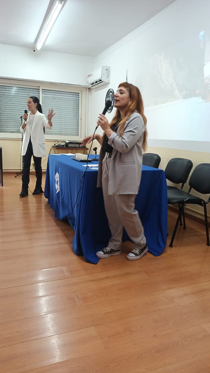 Concurrida Expo UCALP en Bernal para conocer las carreras