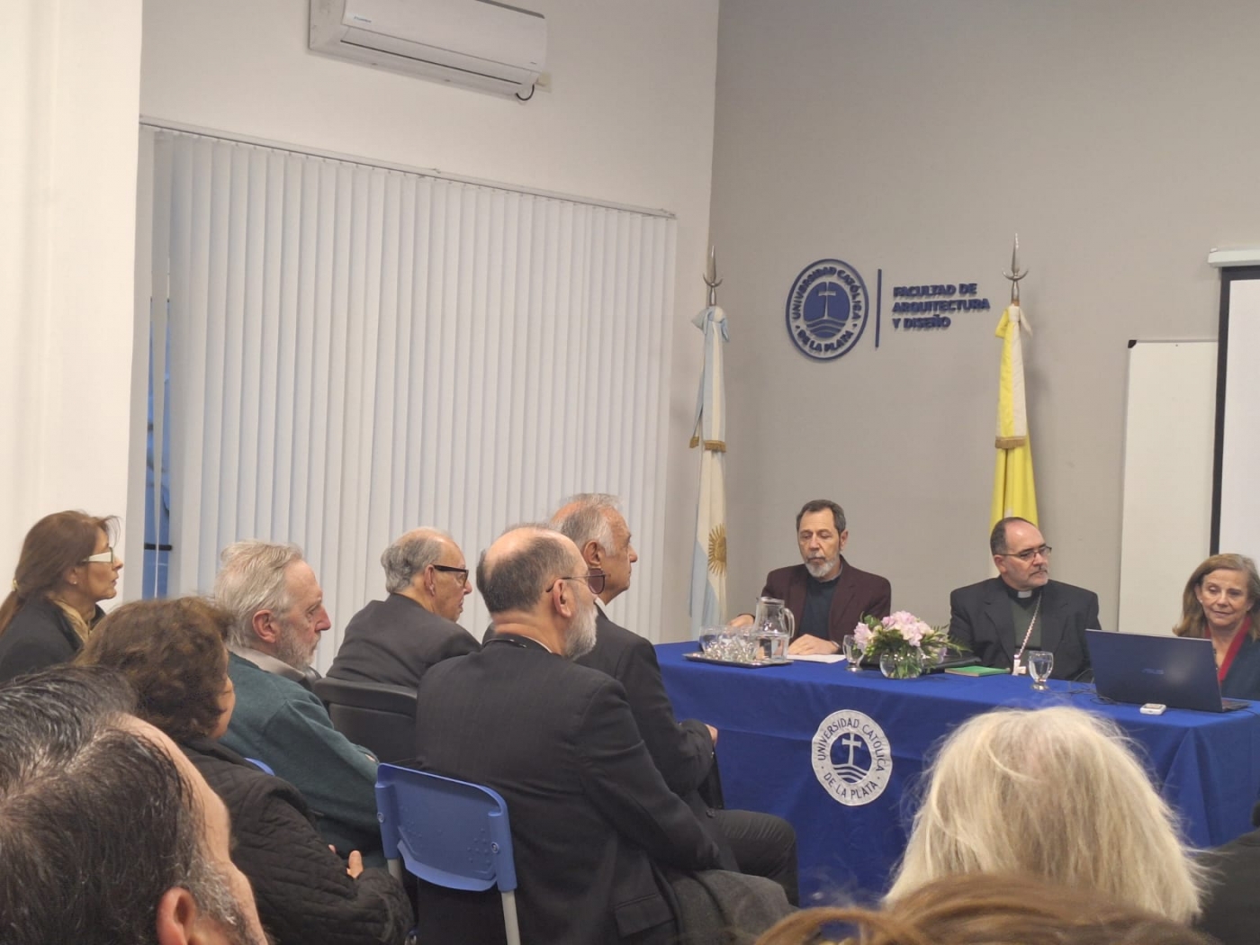 El Arte y Arquitectura Religiosa convocó a expertos de distintos cultos en la UCALP 