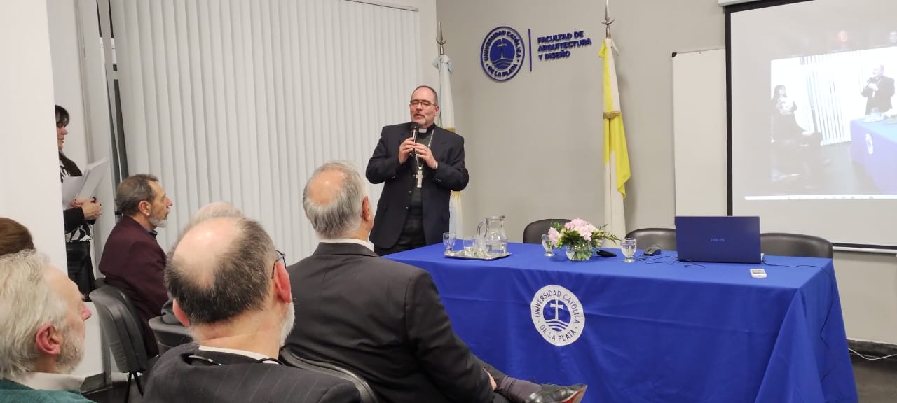 El Arte y Arquitectura Religiosa convocó a expertos de distintos cultos en la UCALP 