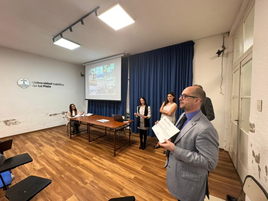 Alumnos contaron su experiencia en el Consultorio Jurídico del Centro Santa Clara