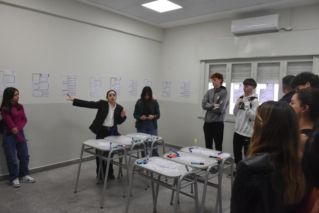 Un encuentro para definir el futuro Jornada de Orientación Vocacional en la UCALP (6)