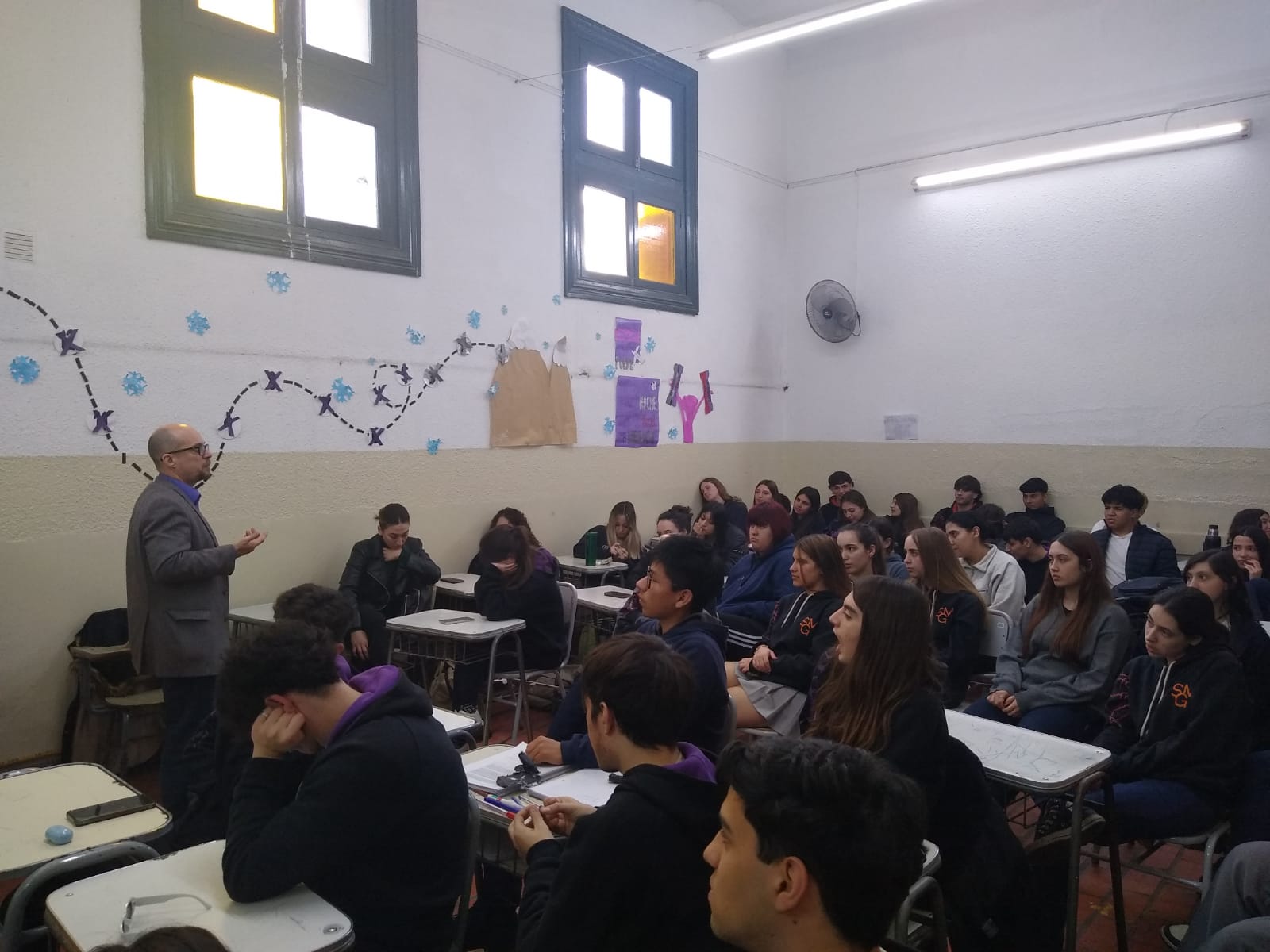Un paso hacia la vida universitaria ciclo de charlas en los colegios de la UCALP (1)
