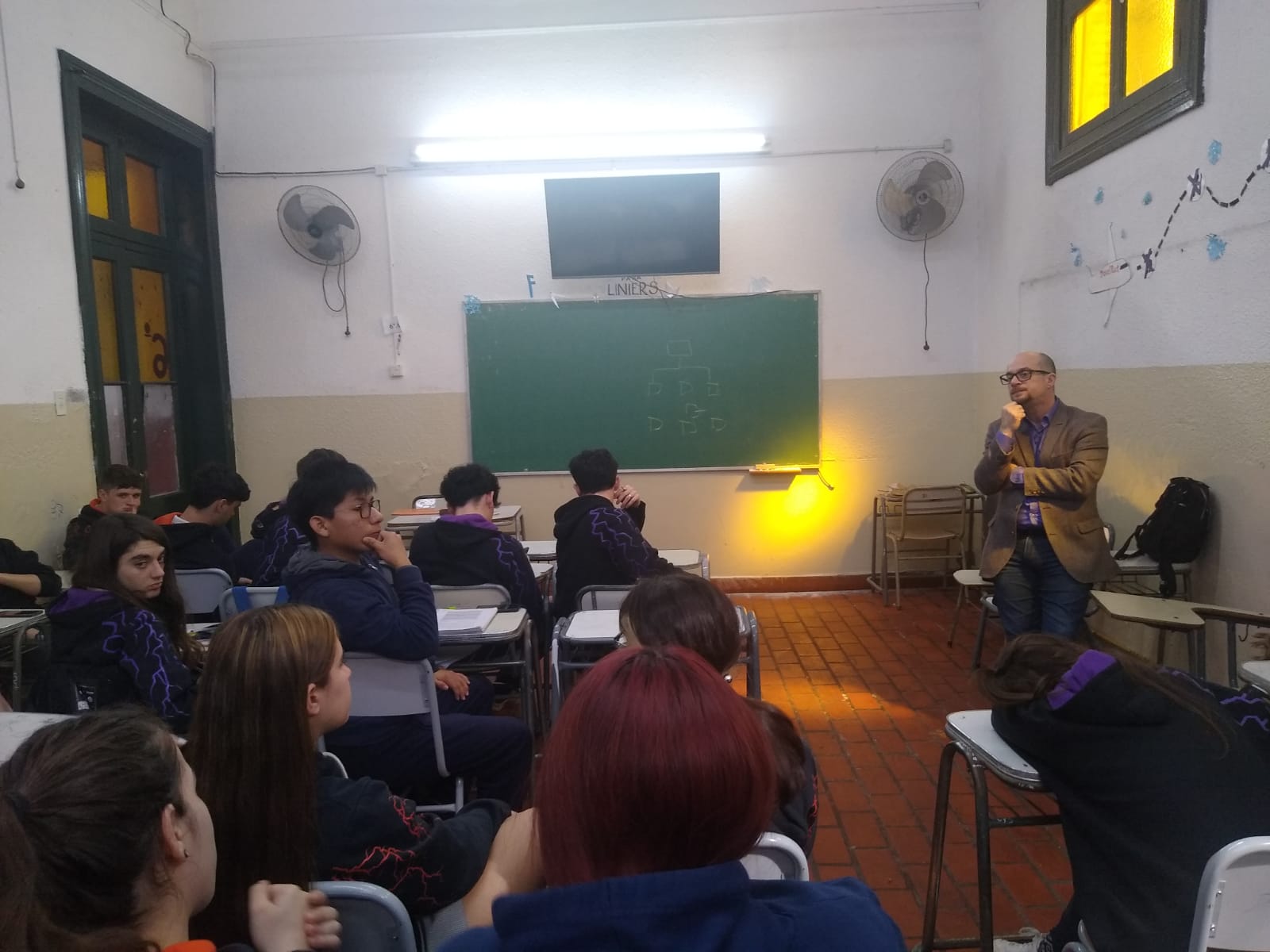 Un paso hacia la vida universitaria ciclo de charlas en los colegios de la UCALP (4)