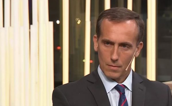 Hugo Alconada Mon presenta su libro en la UCALP