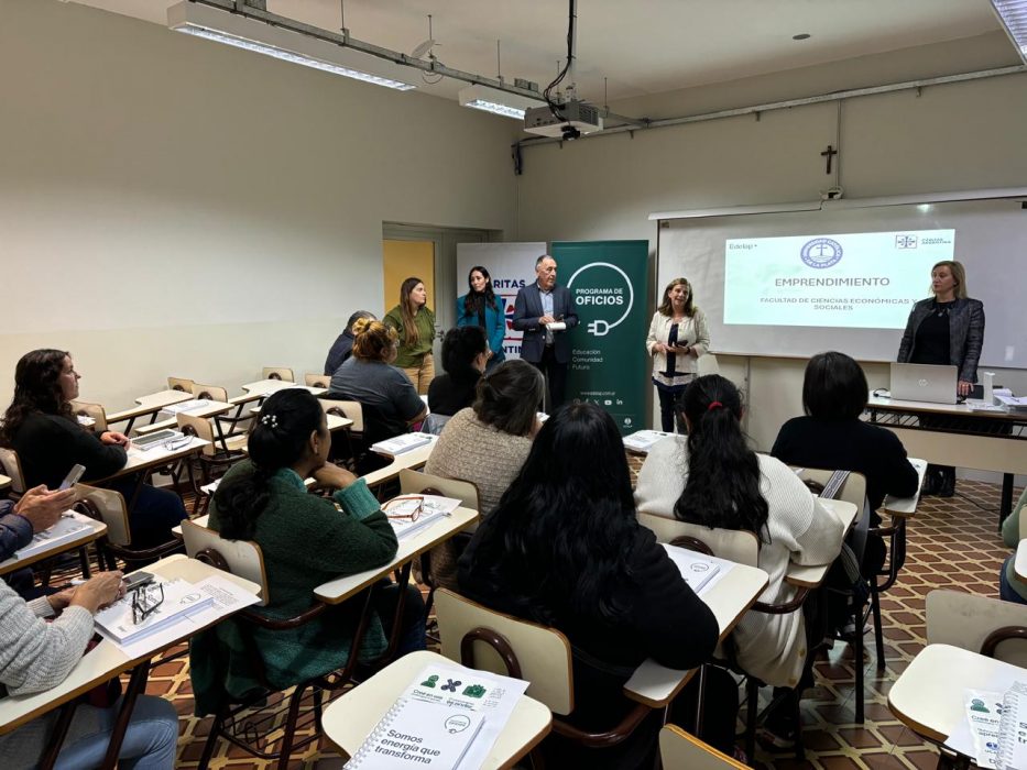 Se puso en marcha el curso para emprendedores