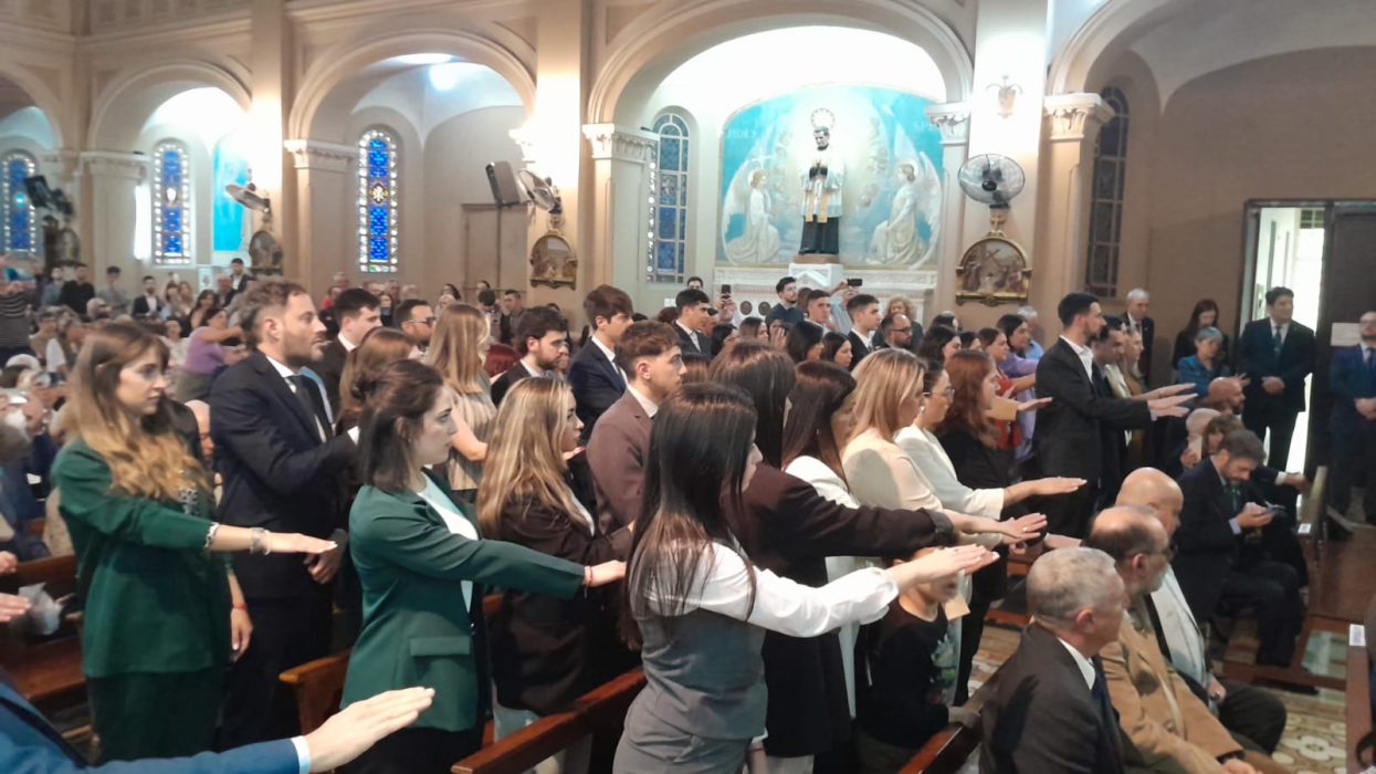 Con orgullo la UCALP homenajeó a sus nuevos egresados en Bernal