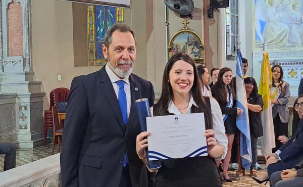 Aquí están, estos son…todos los egresados/as de la sede Bernal