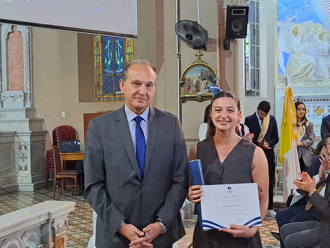 Aquí están, estos son...todos los egresados/as de la sede Bernal