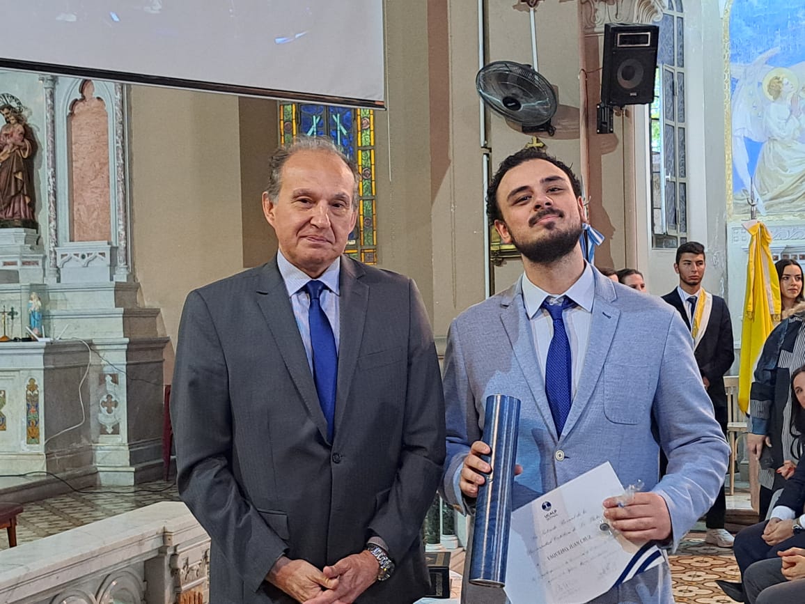 Aquí están, estos son...todos los egresados/as de la sede Bernal