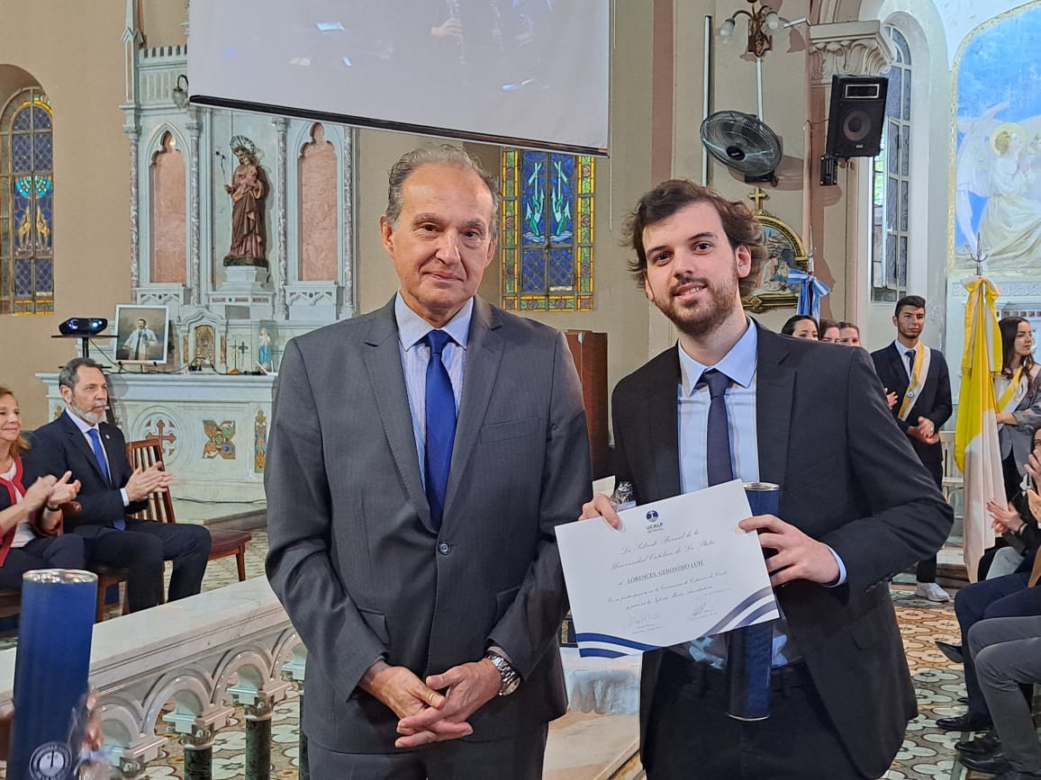 Aquí están, estos son...todos los egresados/as de la sede Bernal