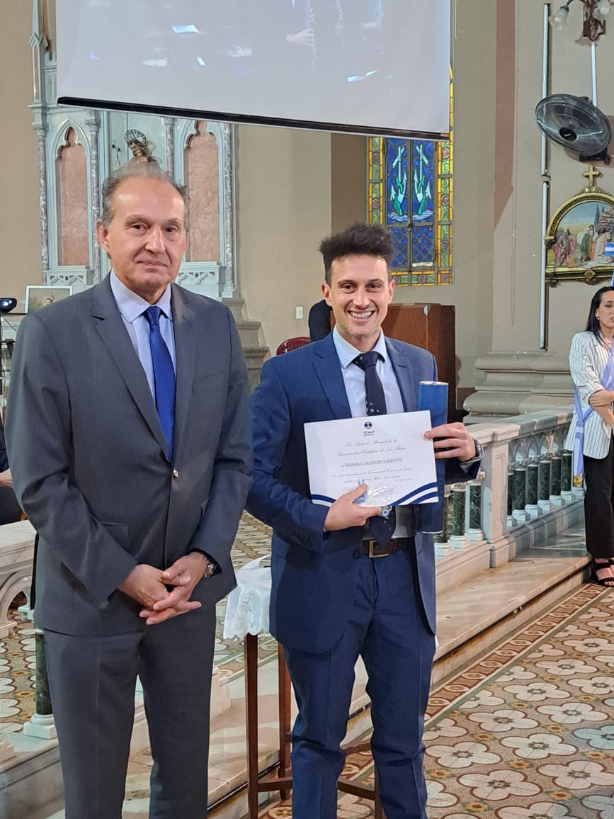 Aquí están, estos son...todos los egresados/as de la sede Bernal