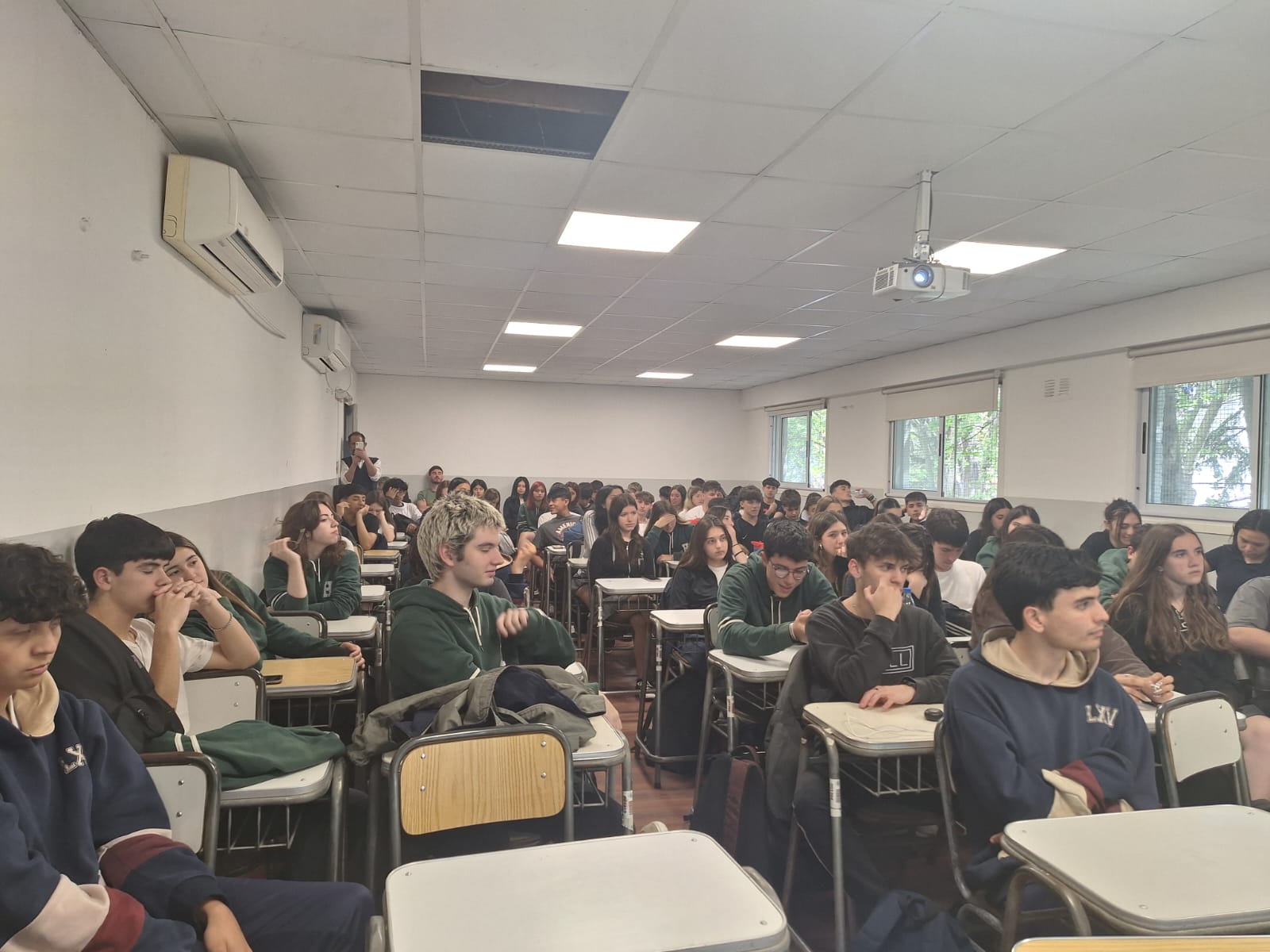 Enseñan técnicas de estudio en los Colegios de la UCALP (5)