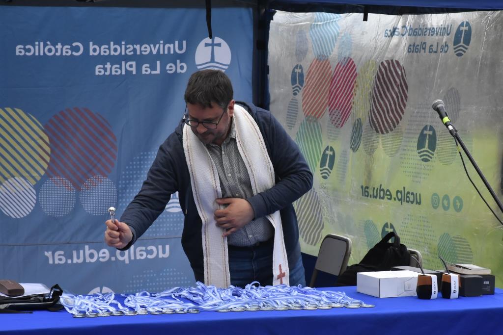 La UCALP reconoció y premió a sus alumnos destacados