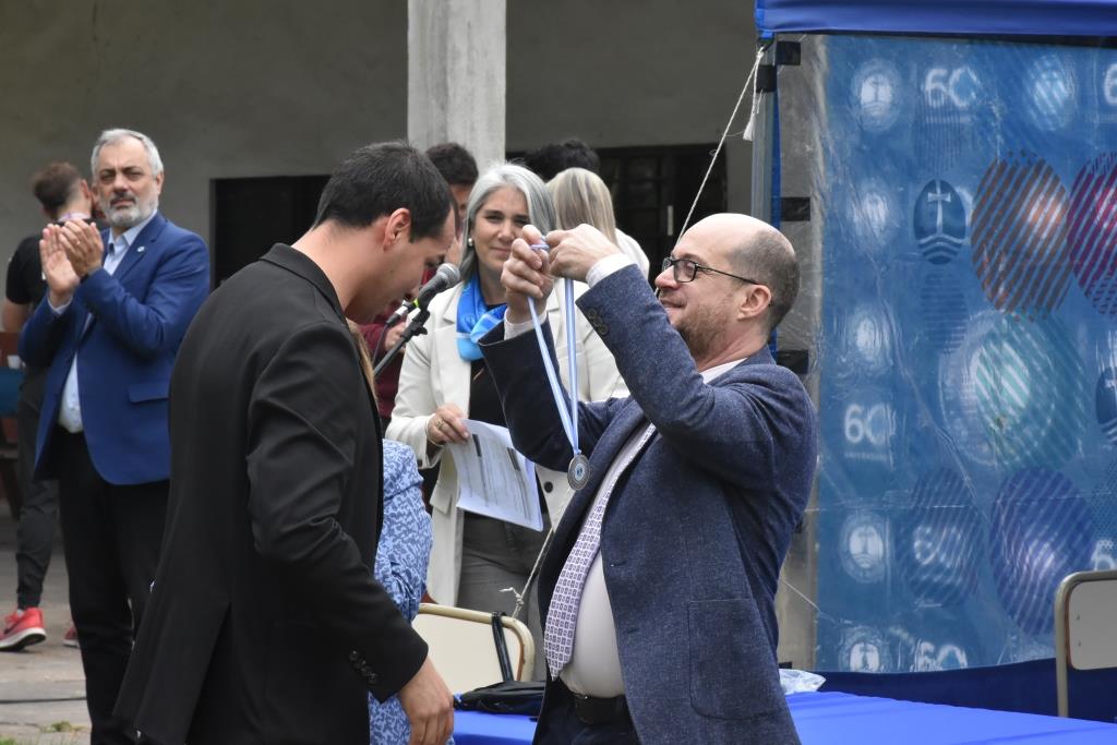 La UCALP reconoció y premió a sus alumnos destacados