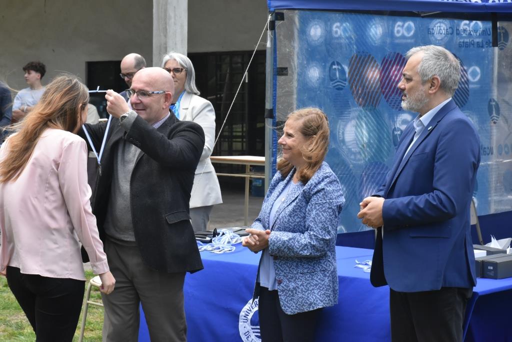La UCALP reconoció y premió a sus alumnos destacados