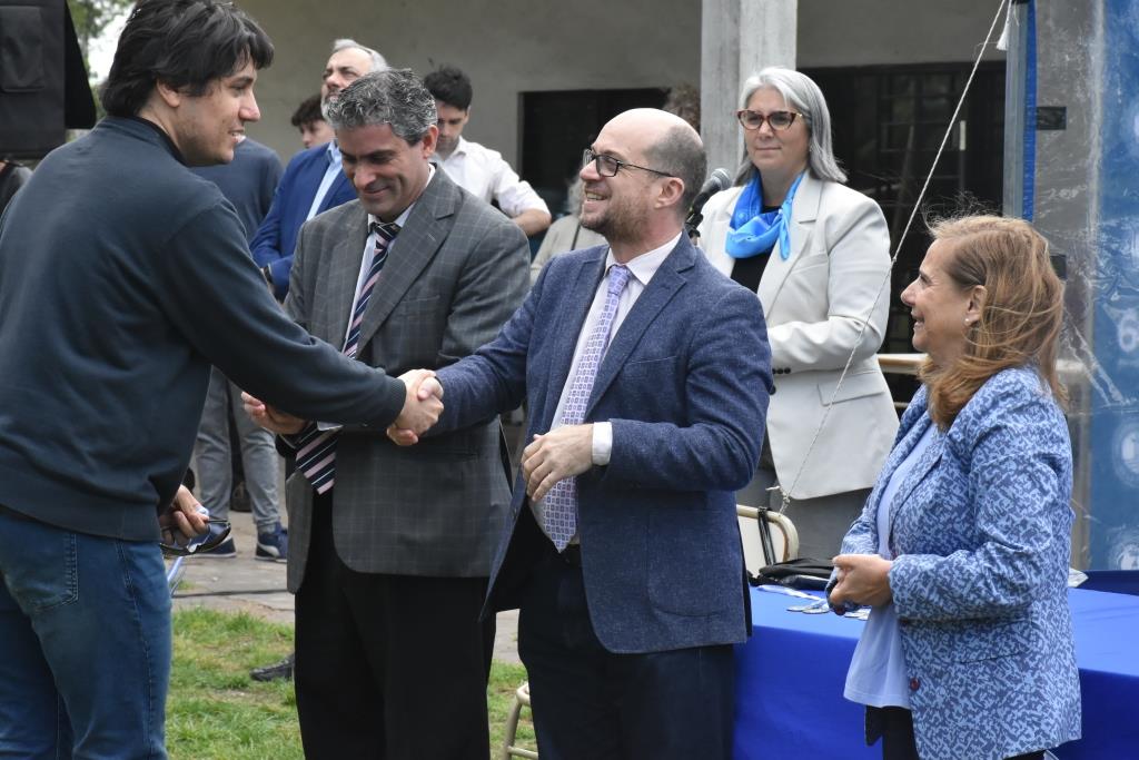 La UCALP reconoció y premió a sus alumnos destacados