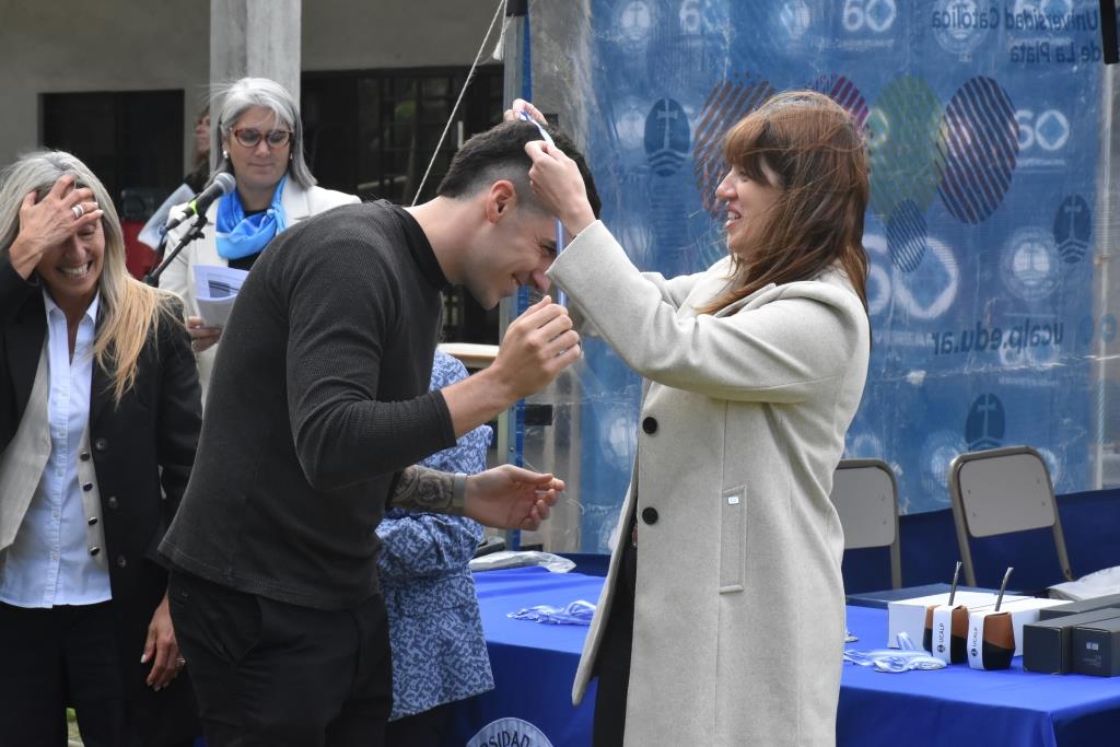 La UCALP reconoció y premió a sus alumnos destacados
